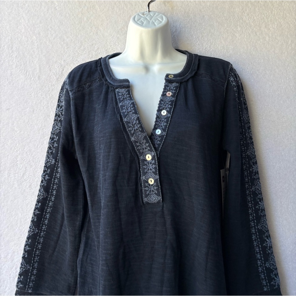 Sundance Embroidery Henley Waffle Knit Long Sleeve Tee - Picture 3 of 7